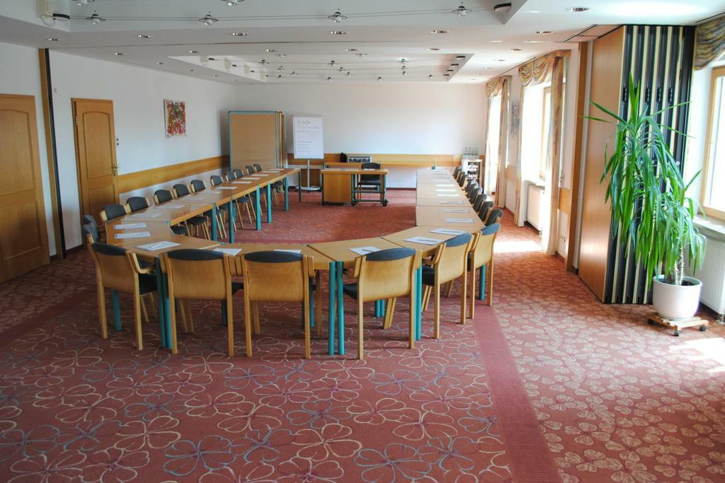 Hotel-Landpension Postwirt Kirchensittenbach Экстерьер фото